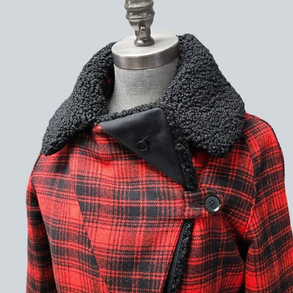 Banana Republic Black & Red Plaid Jacket - Picture 3 of 6